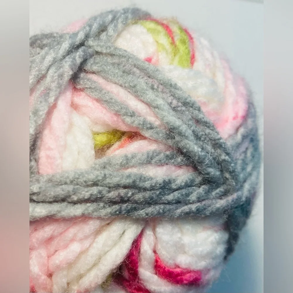 5 for $10: NWT Premier Bloom Self-Striping Floral Print Chunky Yarn: HobbyLobby - Picture 5 of 5